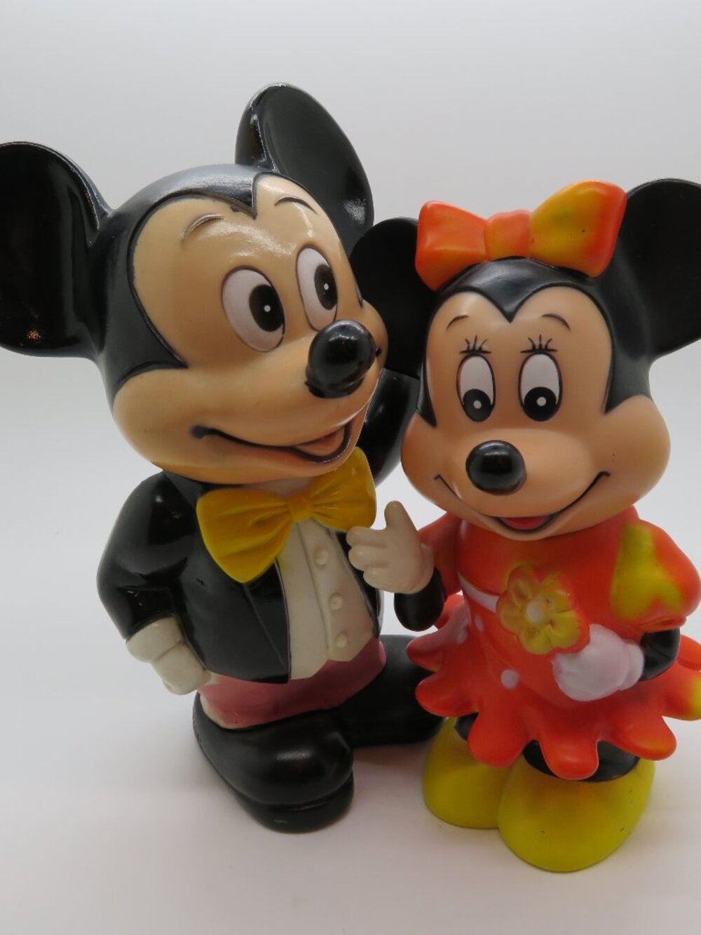 Walt Disney Animated Mickey and Minnie Mouse Plastic Coin Bank